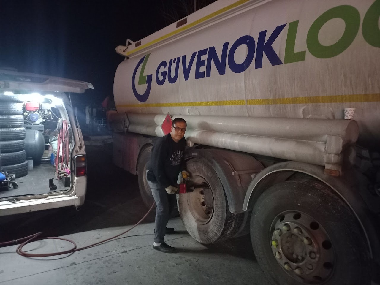 Selçuk Lastik Tamiri 14
